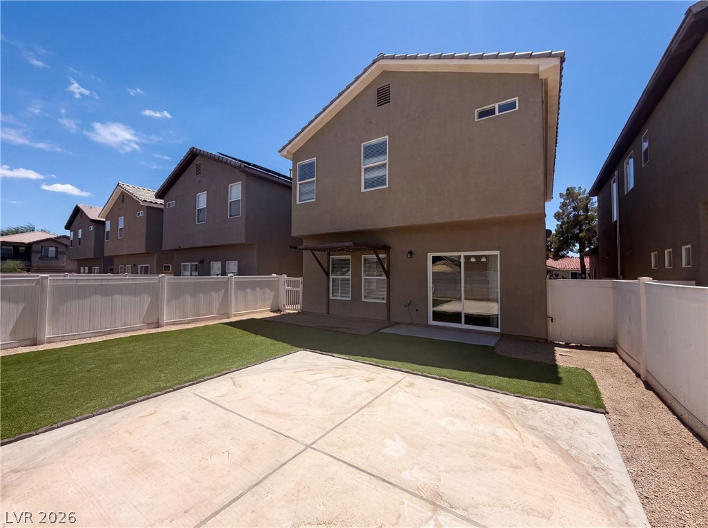 4560 Sunflower Avenue Property Photo 5
