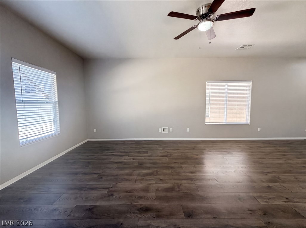 4560 Sunflower Avenue Property Photo 8