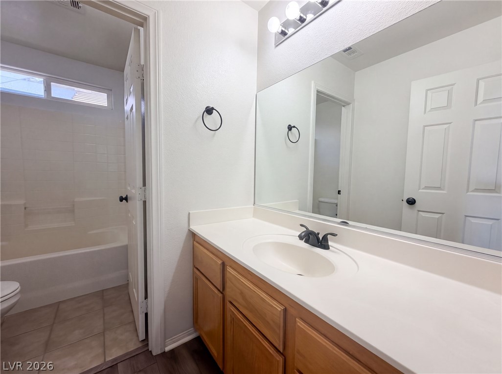 4560 Sunflower Avenue Property Photo 18