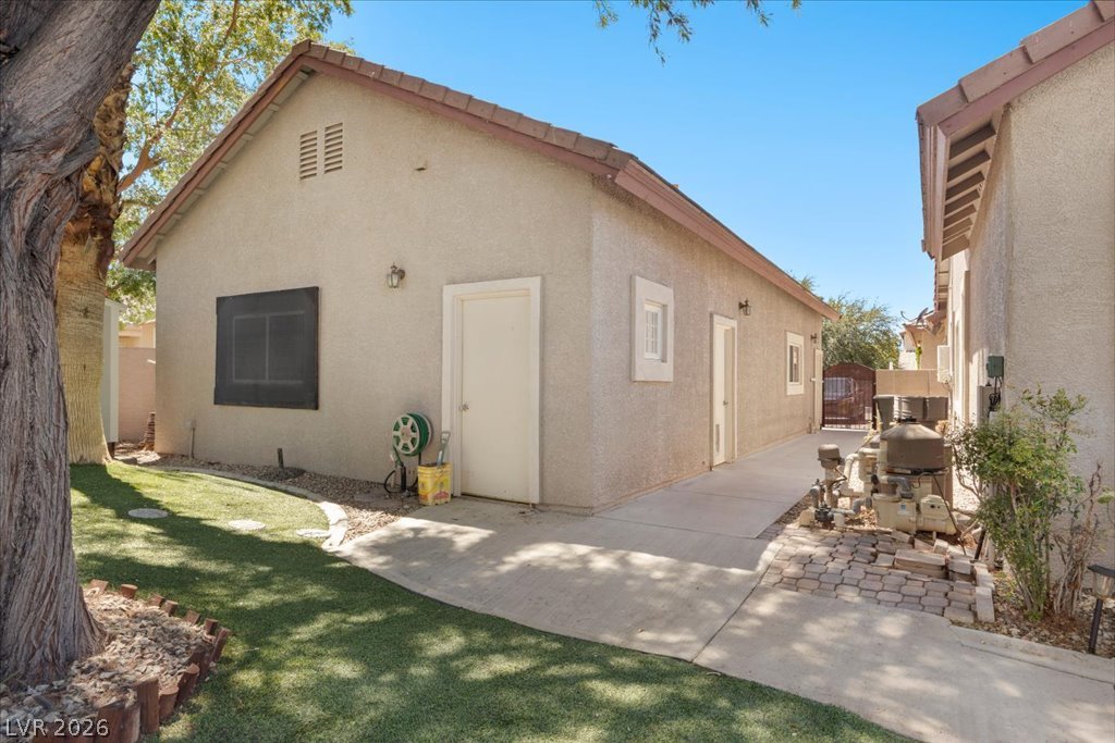 10658 Callington Way Property Photo 25