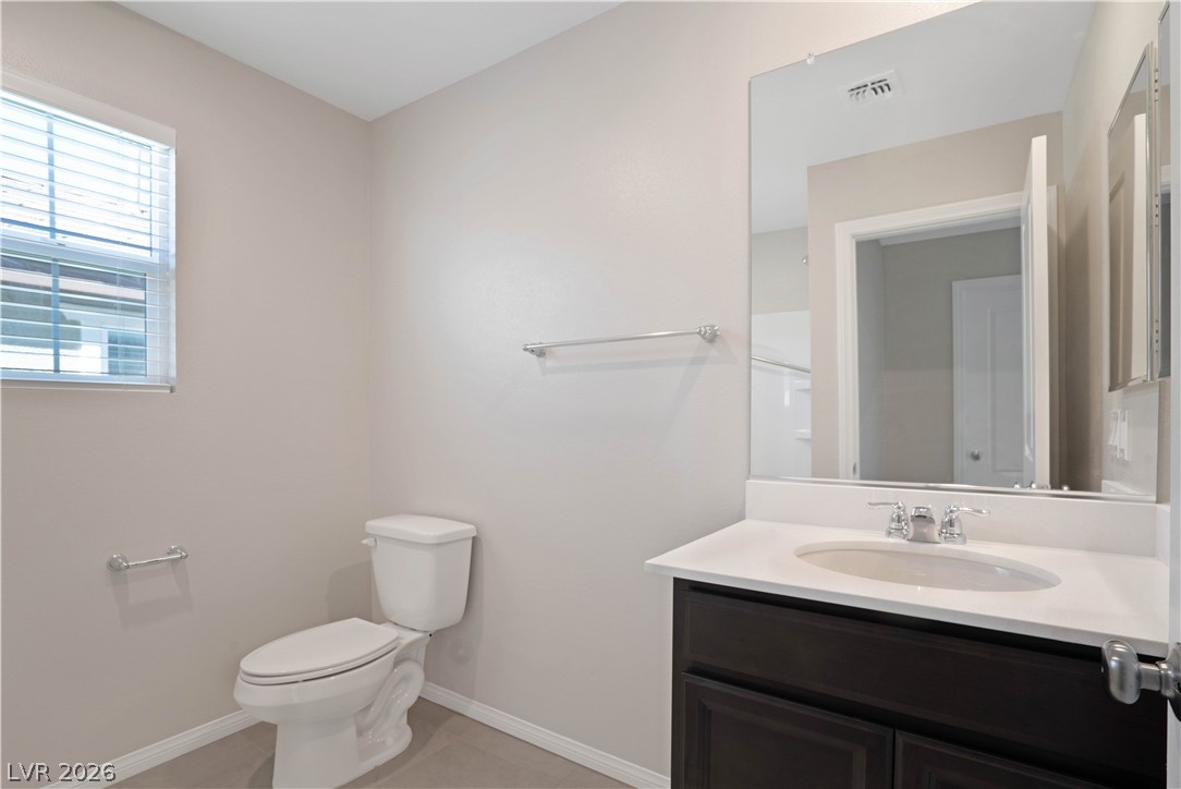 2572 Ofanto Street Property Photo 31
