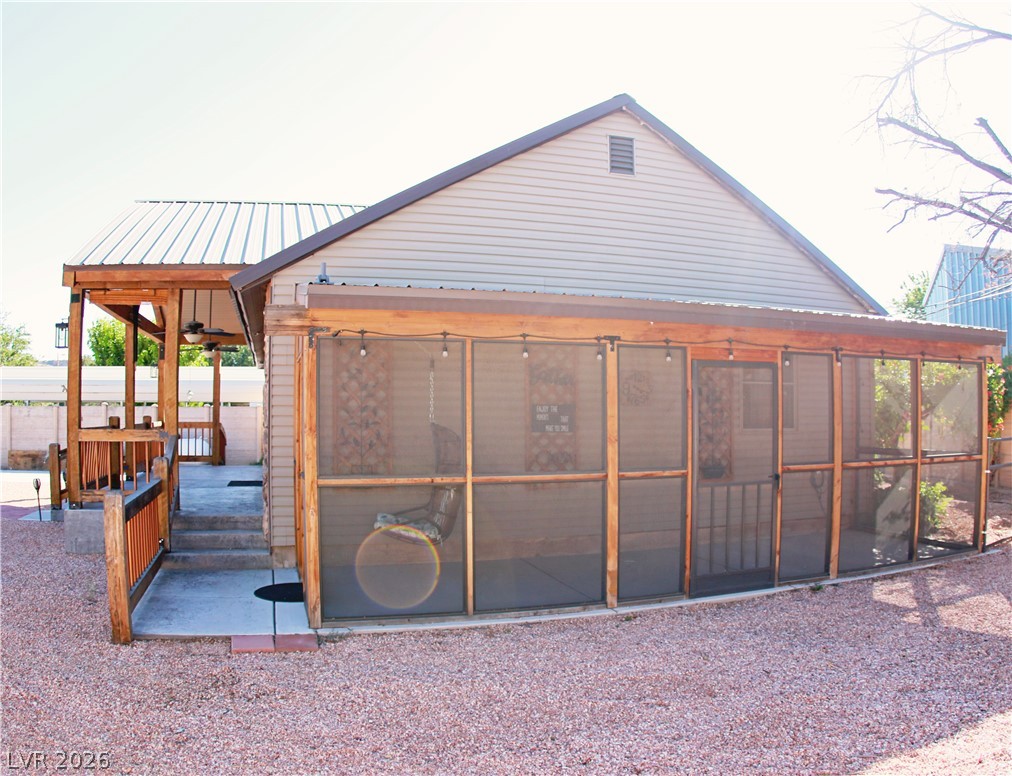520 Lincoln Street Property Photo 5