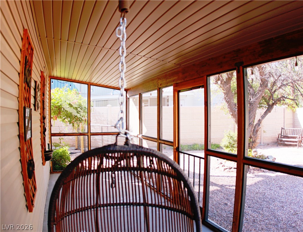 520 Lincoln Street Property Photo 7