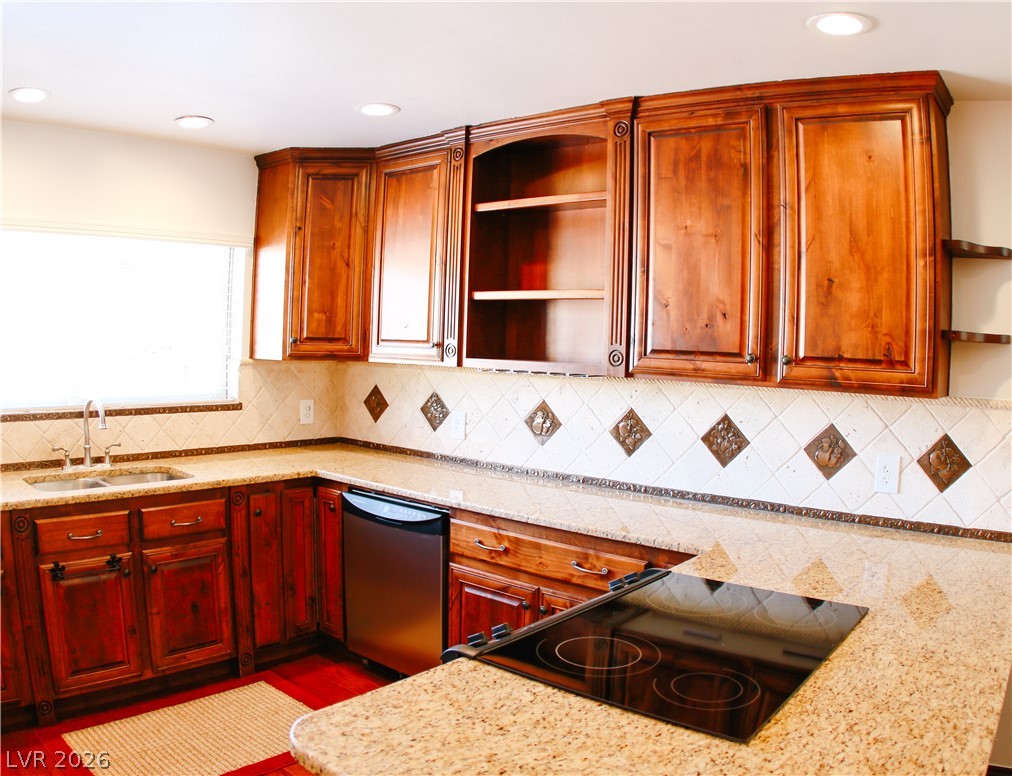 520 Lincoln Street Property Photo 21