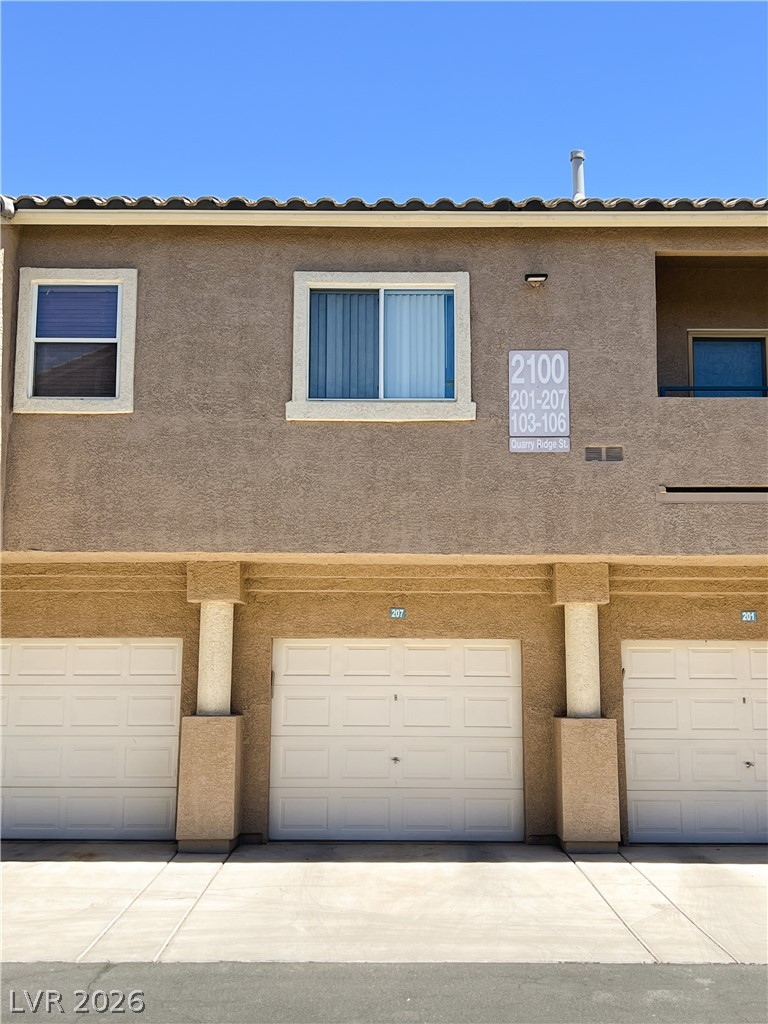 2100 Quarry Ridge Street 207 Property Photo 6