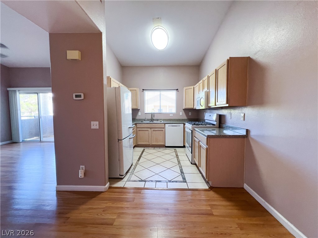 2100 Quarry Ridge Street 207 Property Photo 31