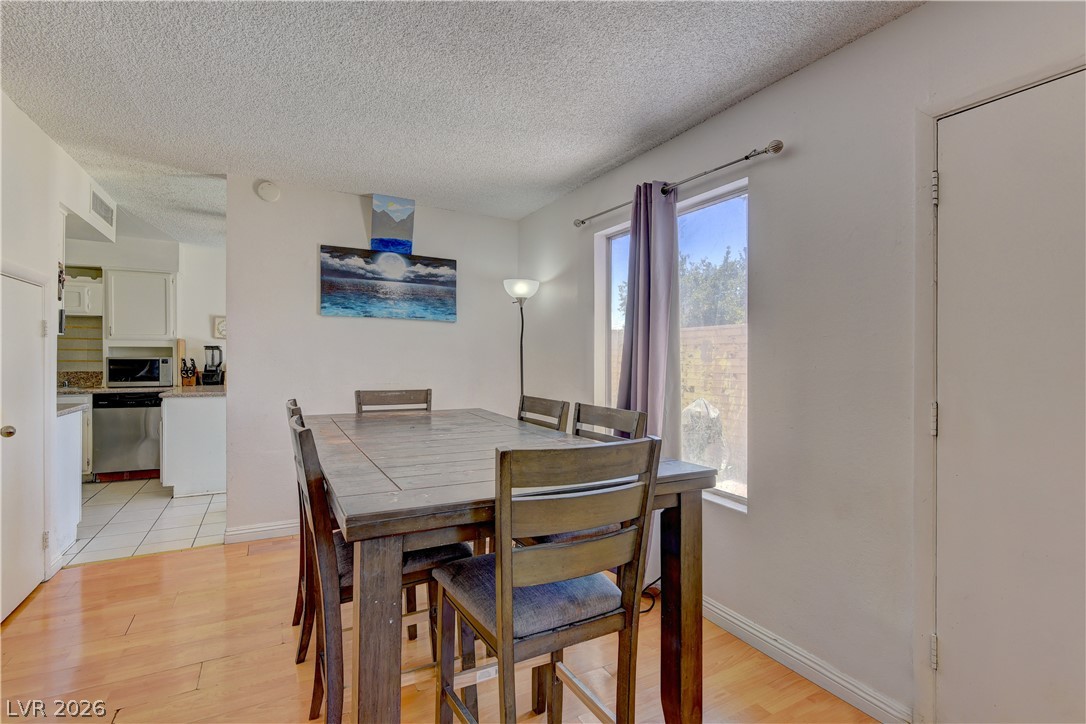 4441 Sirius Avenue Property Photo 6