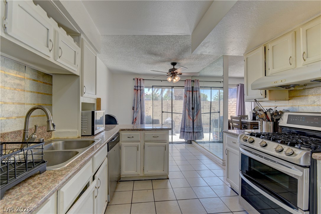 4441 Sirius Avenue Property Photo 7