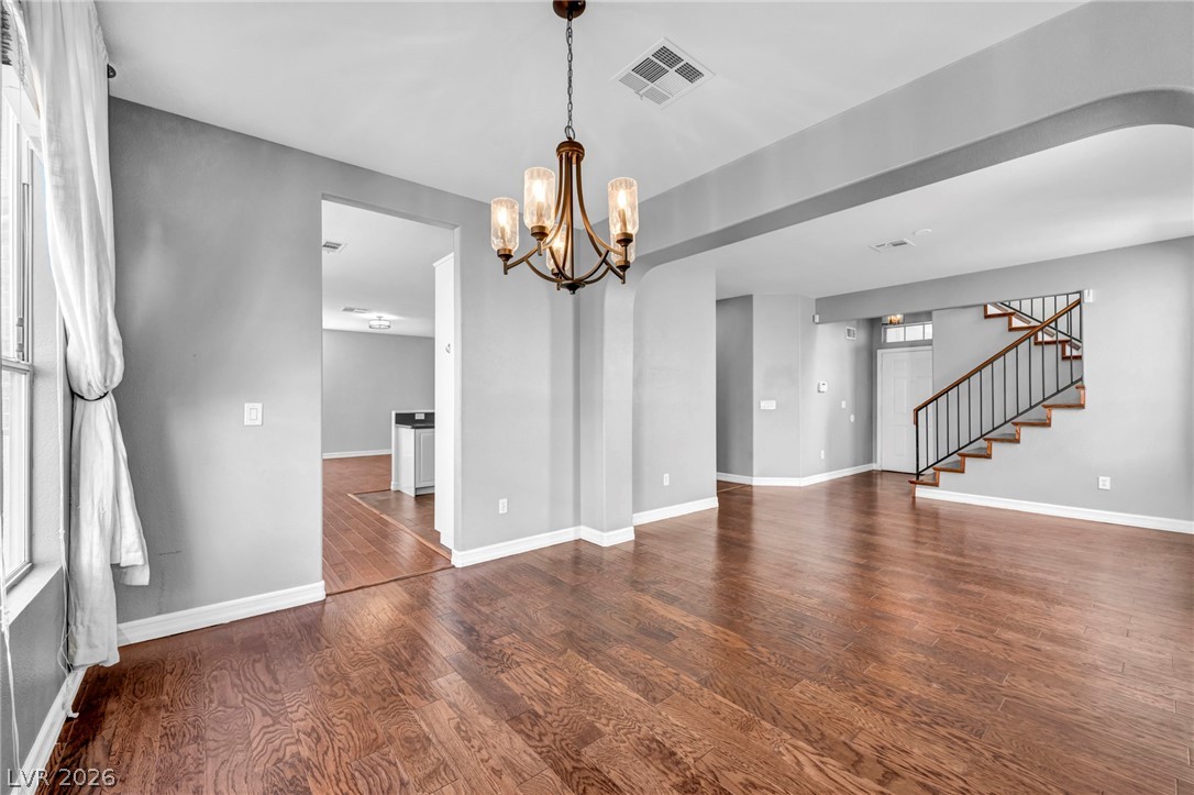 1004 Washington Oaks Street Property Photo 8