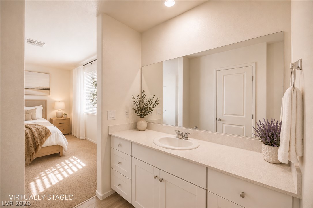 7915 Aurora Sky Street 2 Property Photo 14