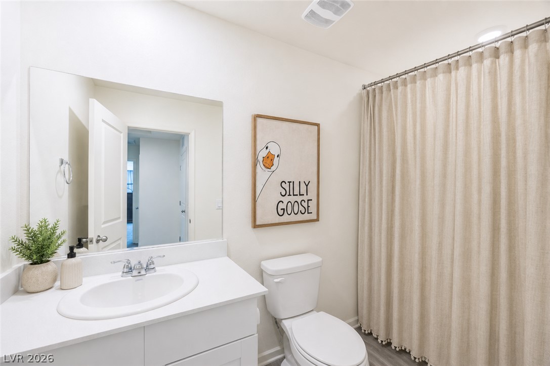 7915 Aurora Sky Street 2 Property Photo 16