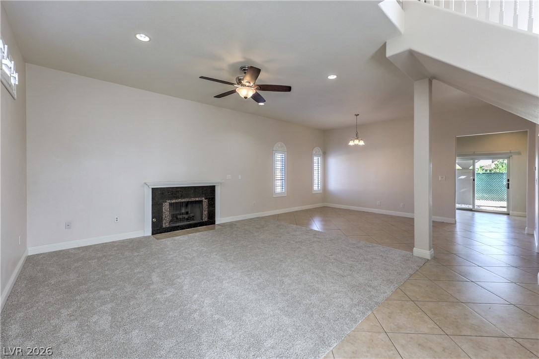 100 East Kimberly Drive Property Photo 7