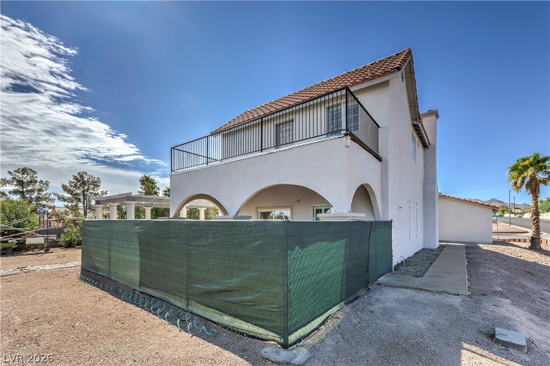 100 East Kimberly Drive Property Photo 13