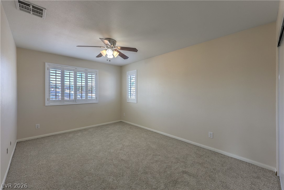 100 East Kimberly Drive Property Photo 15