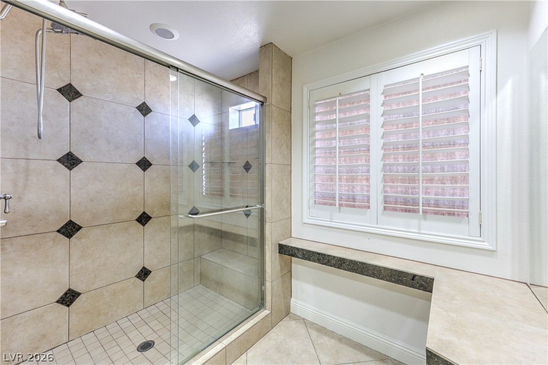 100 East Kimberly Drive Property Photo 20