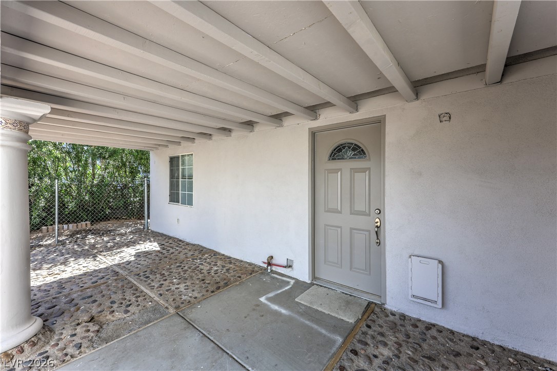 100 East Kimberly Drive Property Photo 24