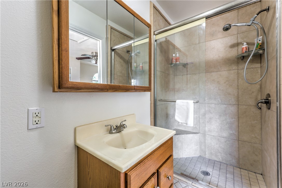 100 East Kimberly Drive Property Photo 30
