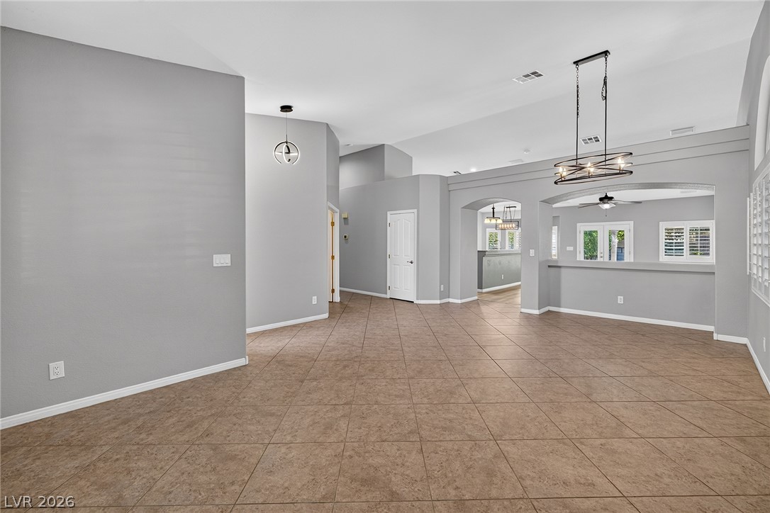 5317 Blue Evergreen Avenue Property Photo 17