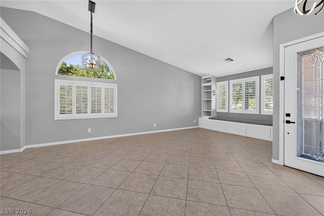5317 Blue Evergreen Avenue Property Photo 18