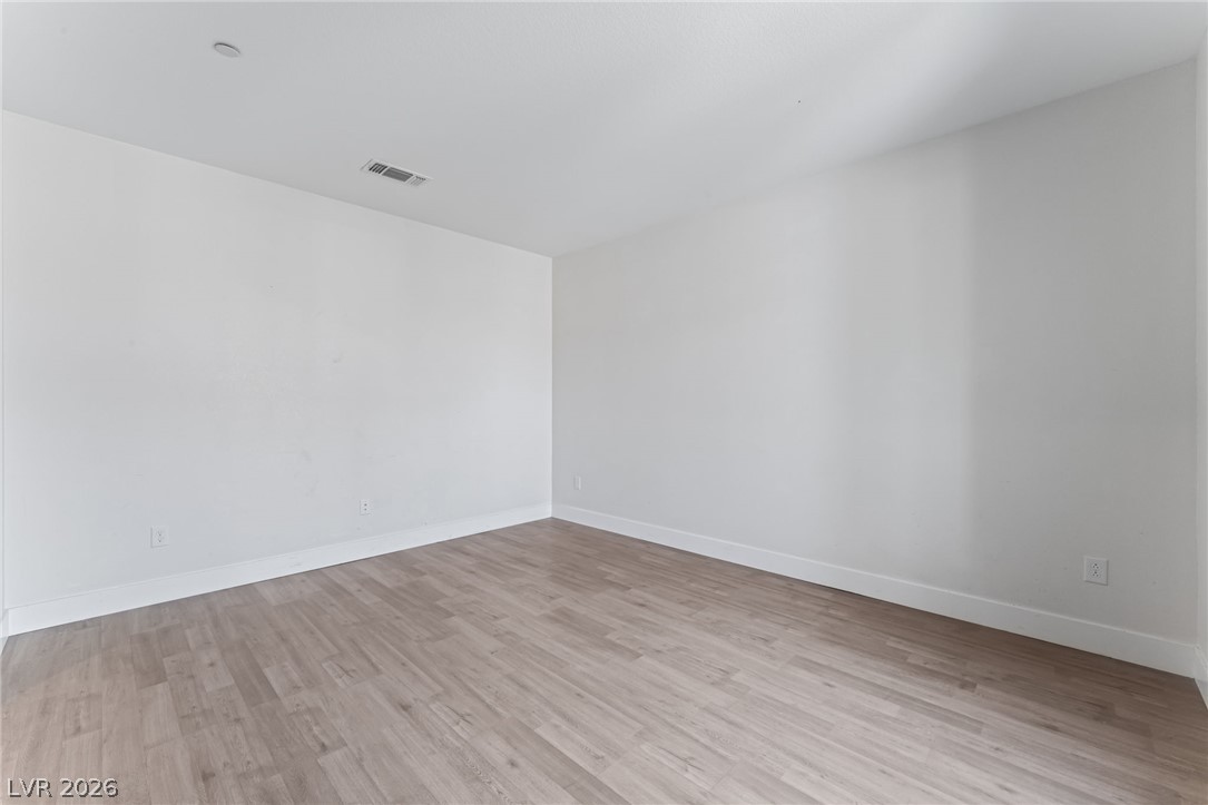 9993 Birch Knoll Avenue Property Photo 9