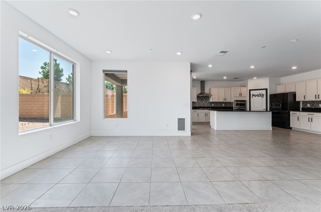 9993 Birch Knoll Avenue Property Photo 13