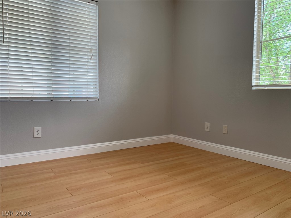 9933 West Diablo Drive Property Photo 24