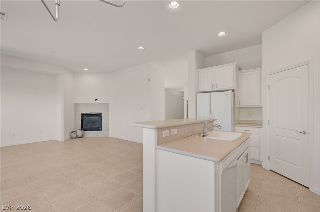 9240 Worsley Park Place Property Photo 11