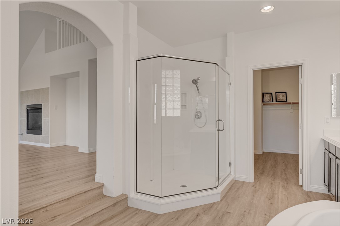 9240 Worsley Park Place Property Photo 30