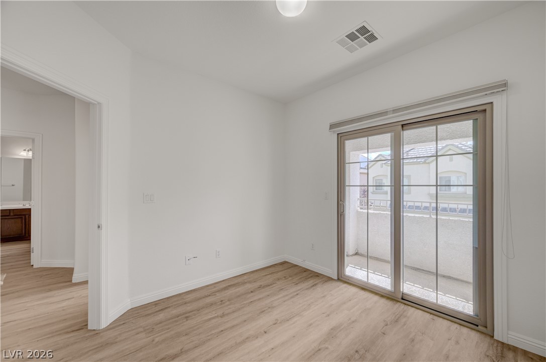 9240 Worsley Park Place Property Photo 44