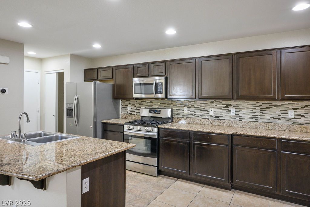 1609 Ronzard Avenue Property Photo 10
