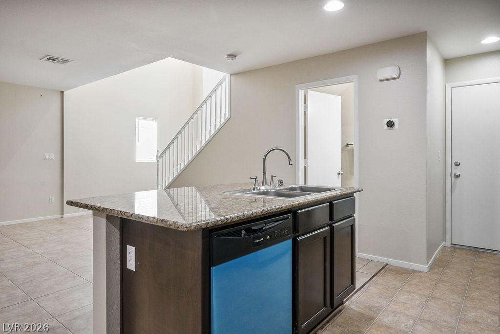 1609 Ronzard Avenue Property Photo 11