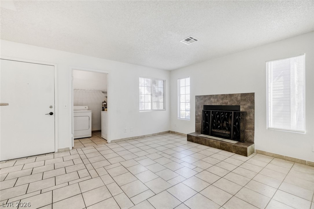 4651 Amberleigh Lane C Property Photo 10