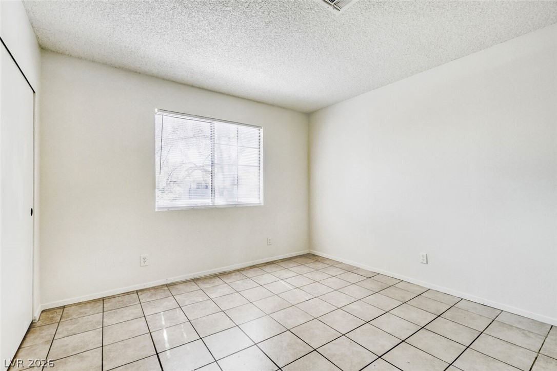 4651 Amberleigh Lane C Property Photo 11