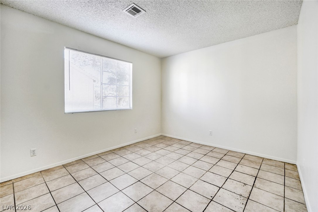 4651 Amberleigh Lane C Property Photo 14