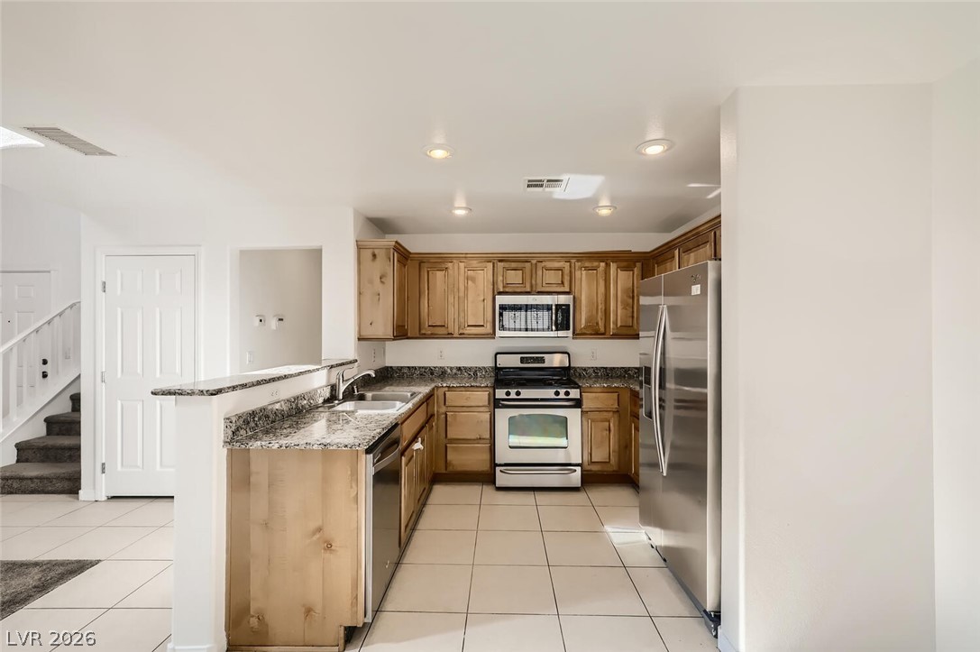 6384 Blue Twilight Court Property Photo 10