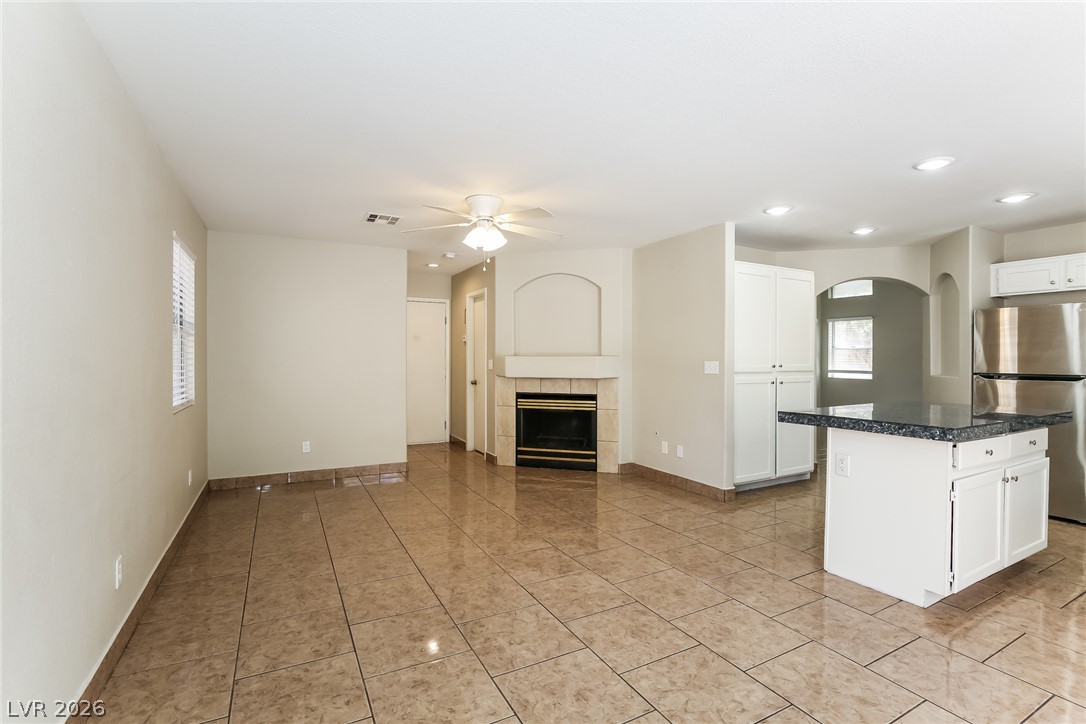 6572 Grand Oaks Drive Property Photo 7
