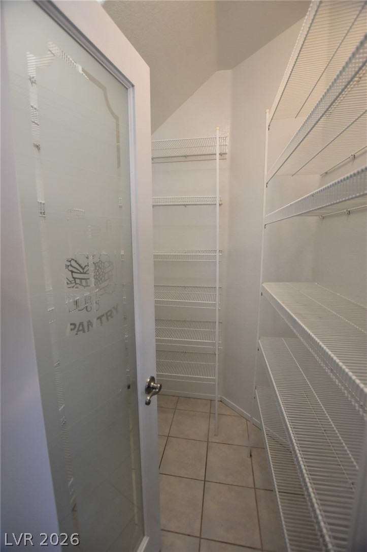 2806405 Property Photo 11