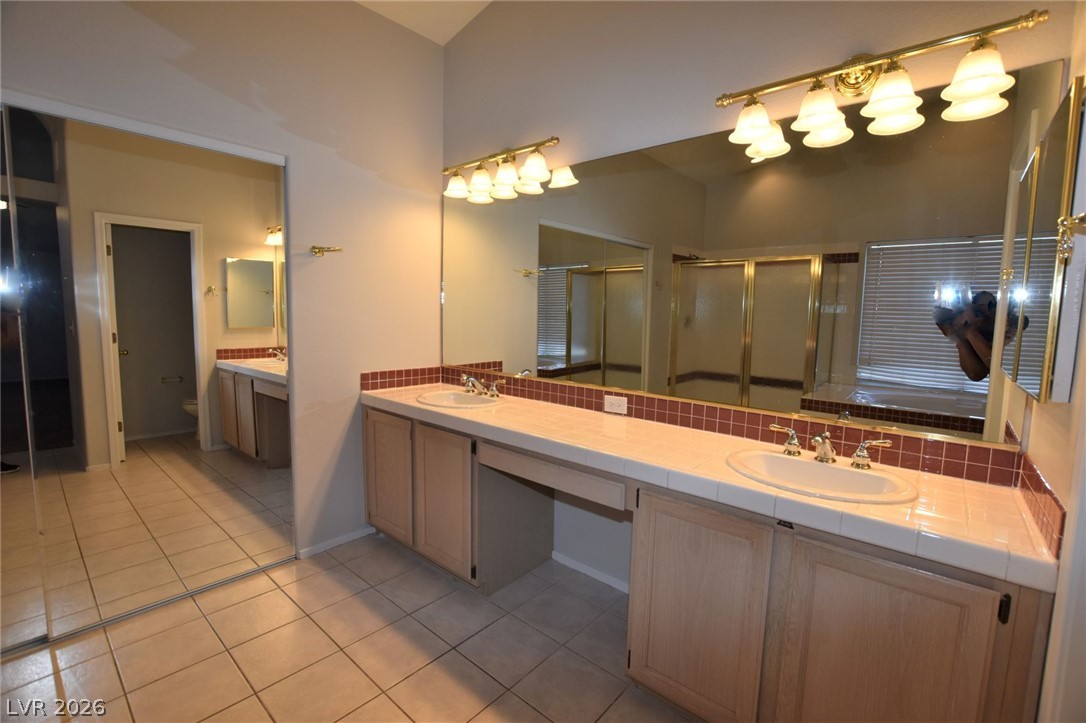2806405 Property Photo 17