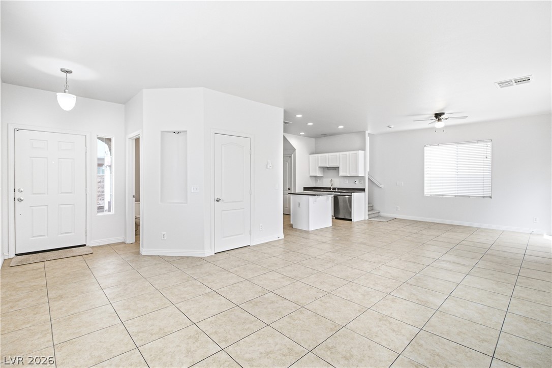 10630 Lessona Street Property Photo 6