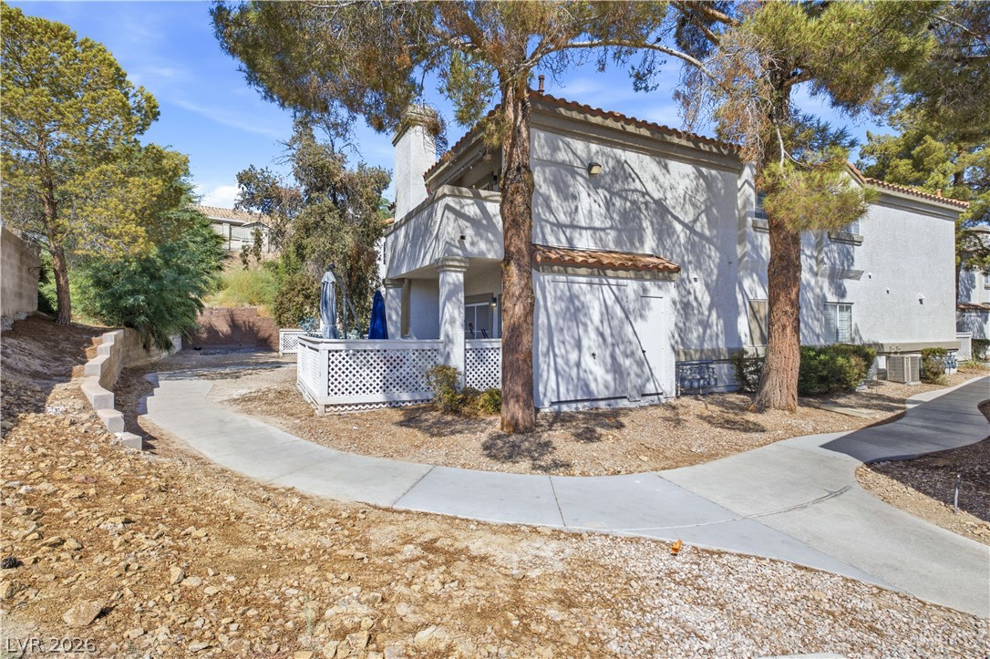 315 Seine Way 315 Property Photo 10