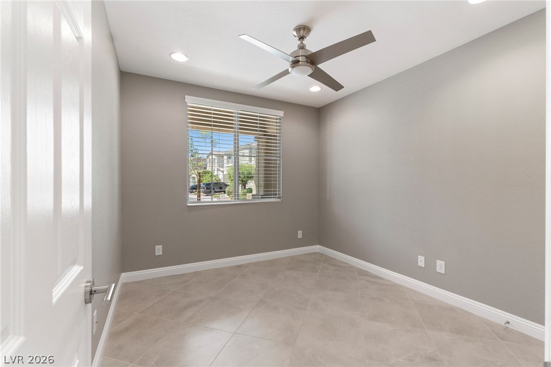 2462 Sylvan Hymn Street Property Photo 16
