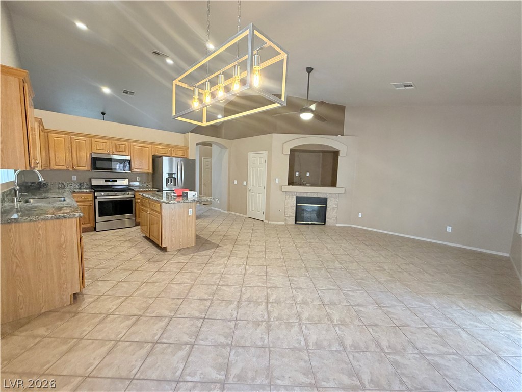 5123 Fiji Island Court Property Photo 5