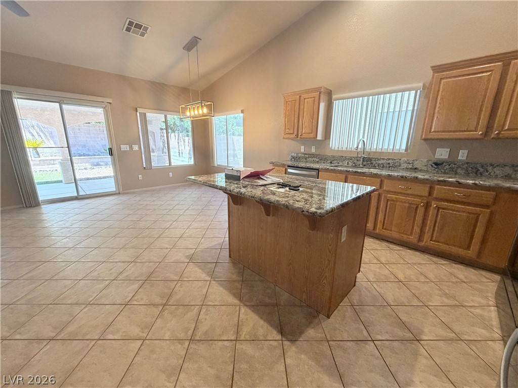 5123 Fiji Island Court Property Photo 7
