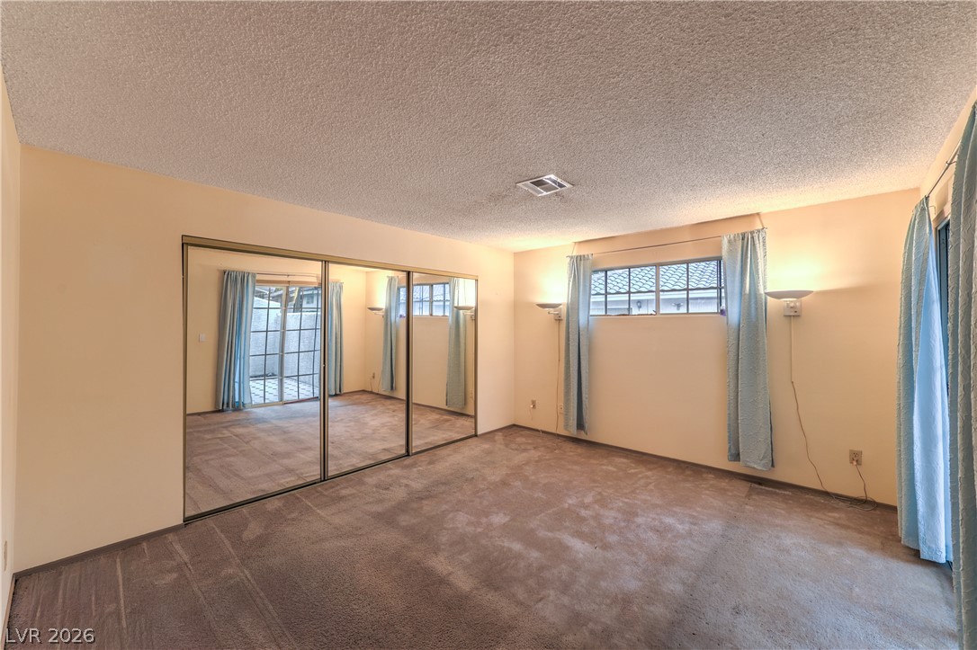 2041 Willowbury Drive D Property Photo 15