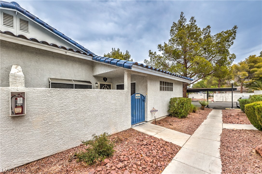2041 Willowbury Drive D Property Photo 21