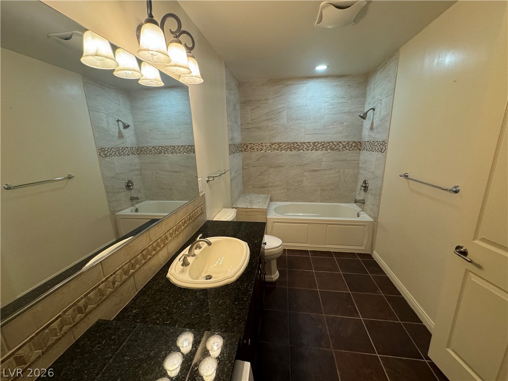 2455 West Serene Avenue 609 Property Photo 11