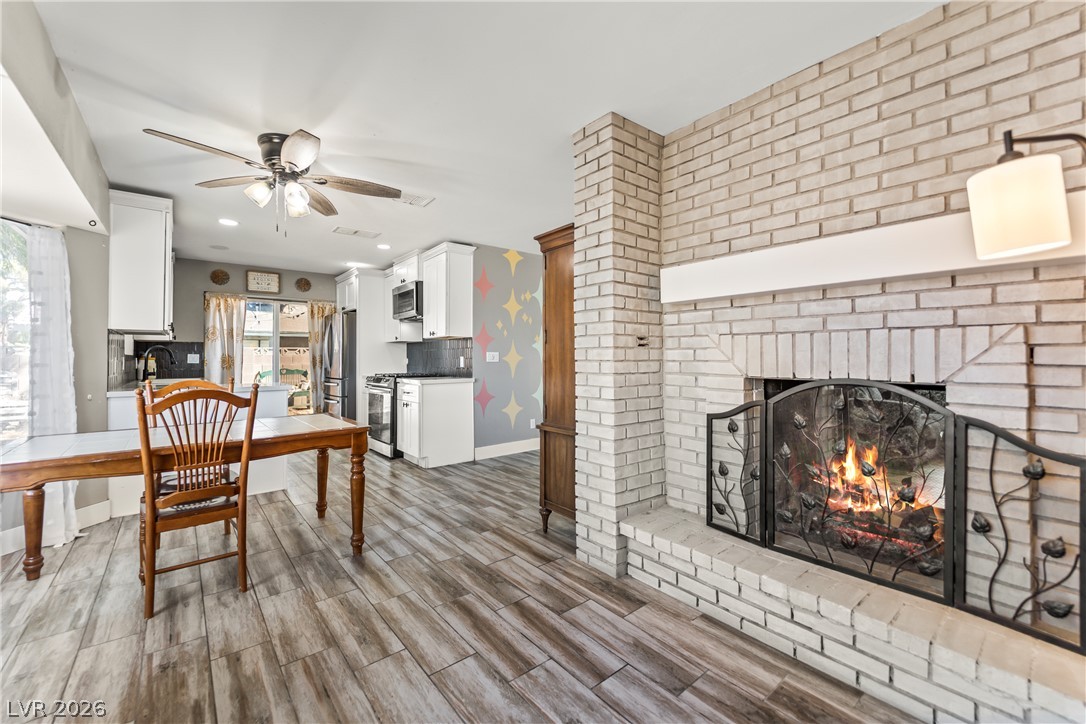 1849 Shagbark Lane Property Photo 4