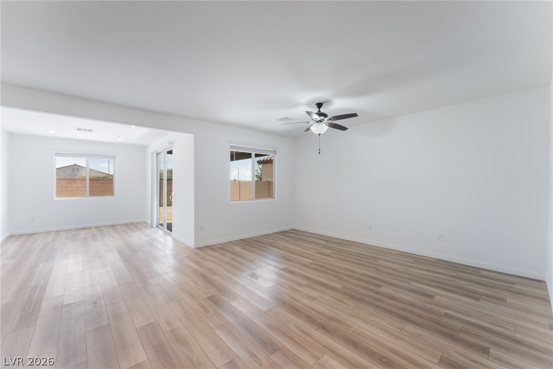 6806 Feather Hill Street Property Photo 3