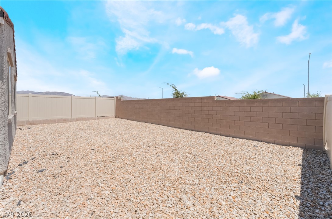 6806 Feather Hill Street Property Photo 25