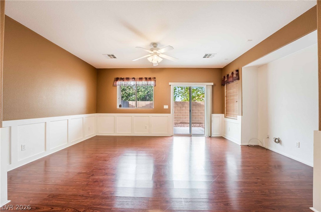 10879 Florence Hills Street Property Photo 8